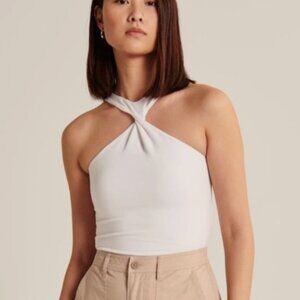 NWOT Abercrombie Cotton Seamless Fabric Twist White Top Size Small